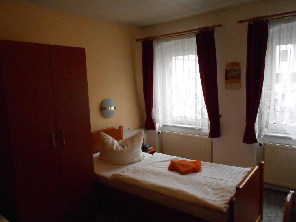 Goldener Engel /Pension Görlitz Chambre photo